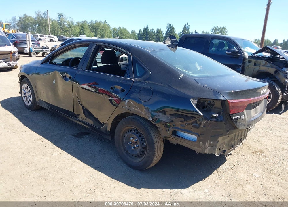 2022 KIA FORTE VIN: 3KPF24ADXNE429822