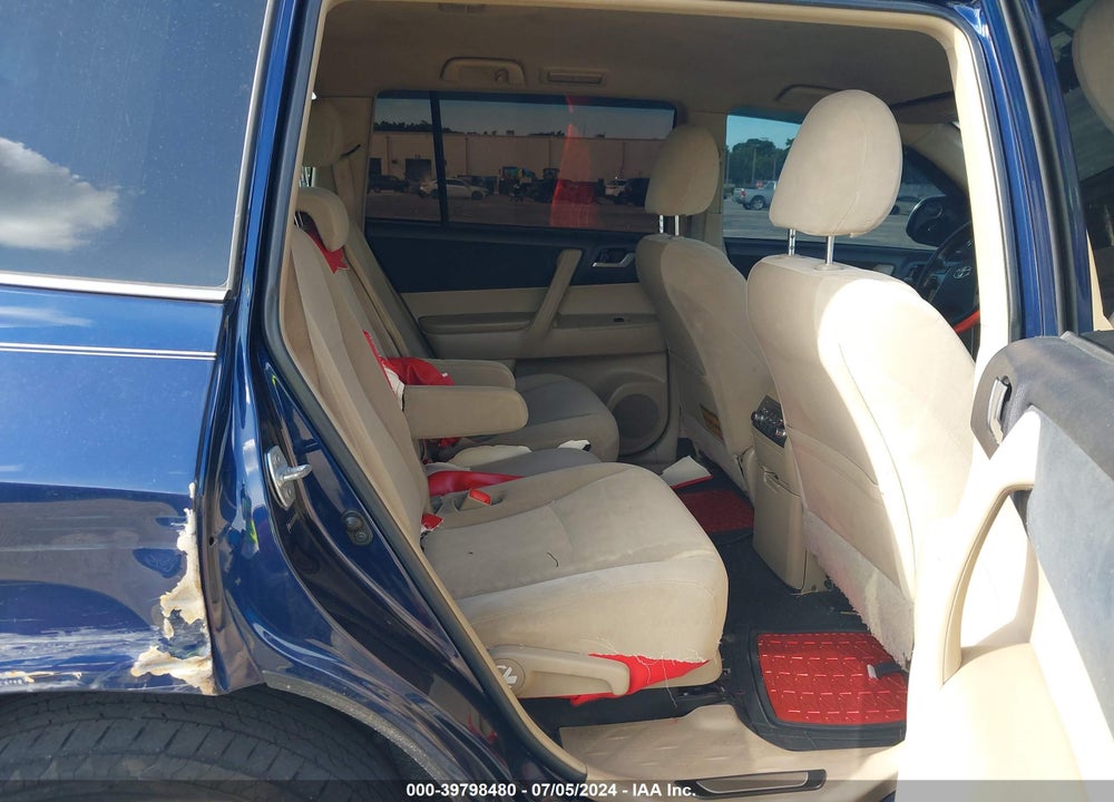 2013 TOYOTA HIGHLANDER BASE PLUS VIN: 5TDZA3EHXDS044465