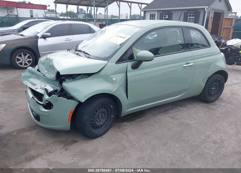 2015 FIAT 500 VIN: 3C3CFFAR7FT568922