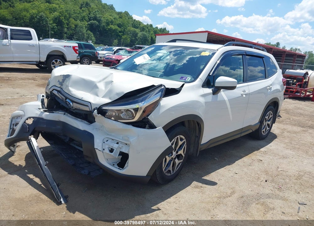 2019 SUBARU FORESTER PREMIUM VIN: JF2SKAGCXKH575995