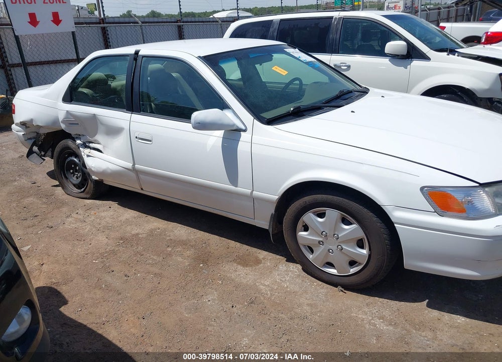 2001 TOYOTA CAMRY LE VIN: 4T1BG22KX1U770792
