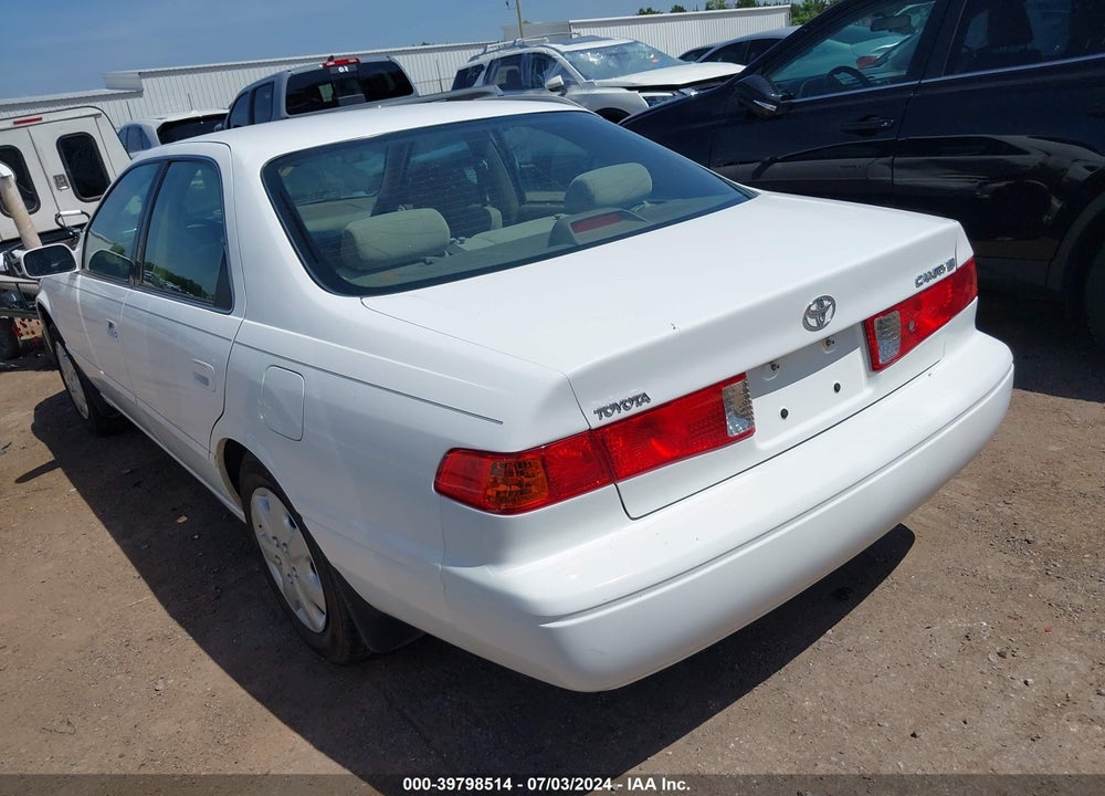 2001 TOYOTA CAMRY LE VIN: 4T1BG22KX1U770792