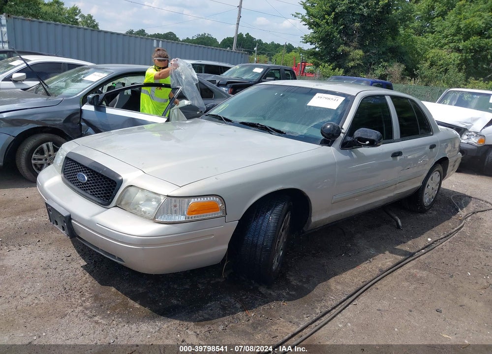 2009 FORD CROWN VICTORIA POLICE/POLICE INTERCEPTOR VIN: 2FAHP71V59X125145