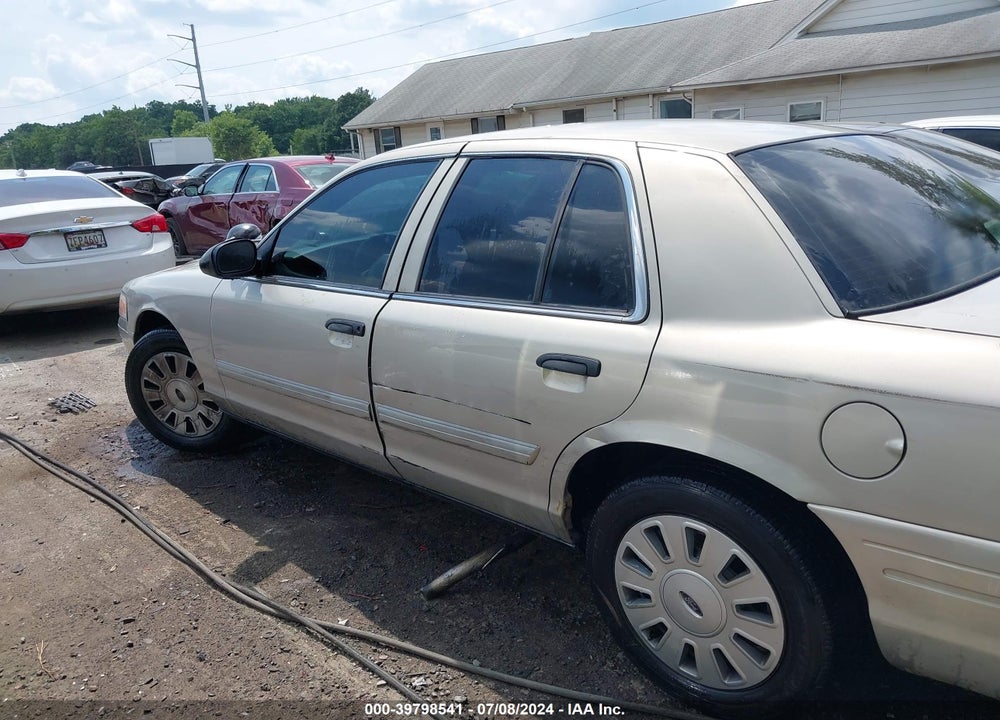 2009 FORD CROWN VICTORIA POLICE/POLICE INTERCEPTOR VIN: 2FAHP71V59X125145