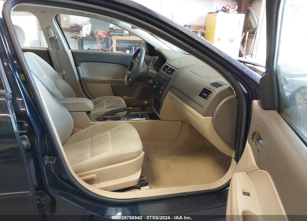 2008 FORD FUSION S VIN: 3FAHP06Z48R267860