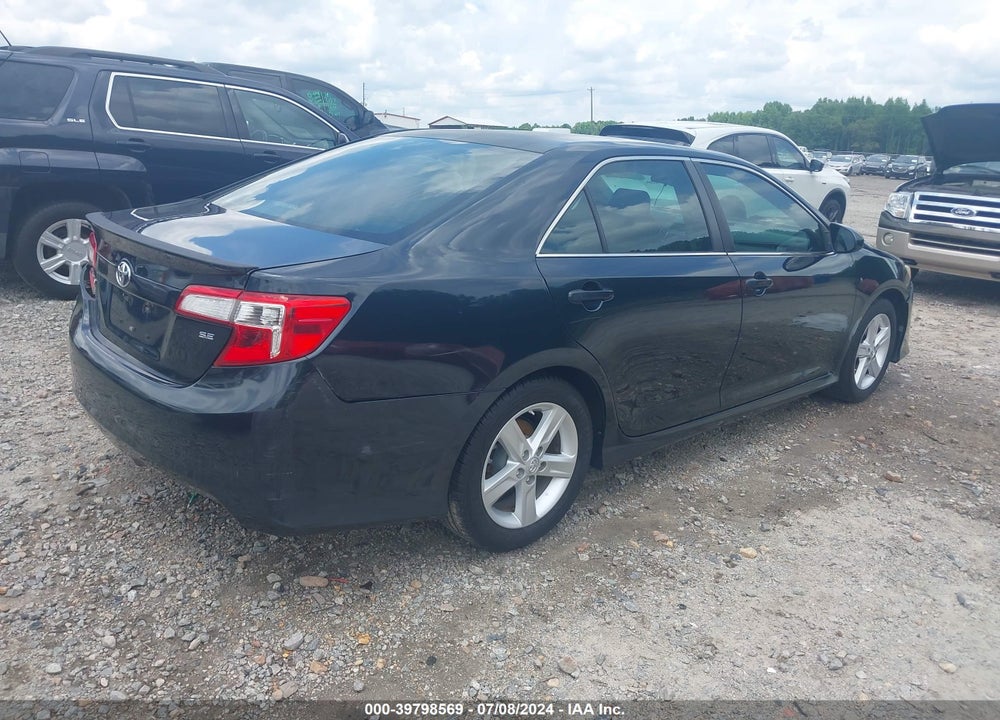 2014 TOYOTA CAMRY SE VIN: 4T1BF1FKXEU471011
