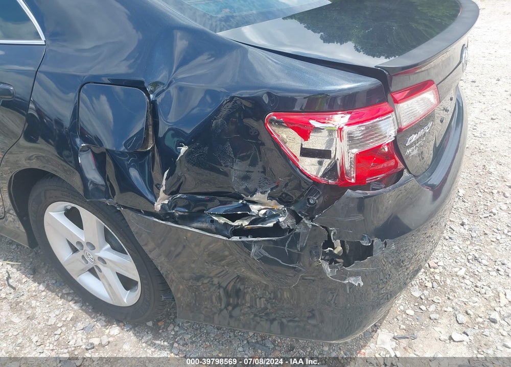 2014 TOYOTA CAMRY SE VIN: 4T1BF1FKXEU471011