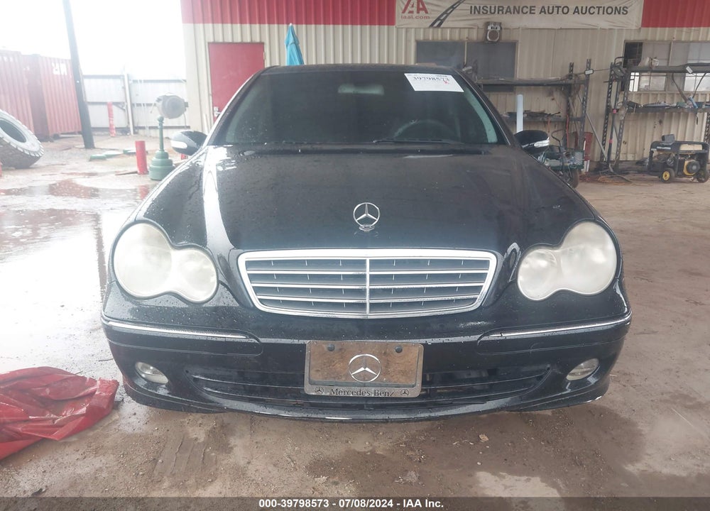 2005 MERCEDES-BENZ C 240 LUXURY VIN: WDBRF61JX5A796031
