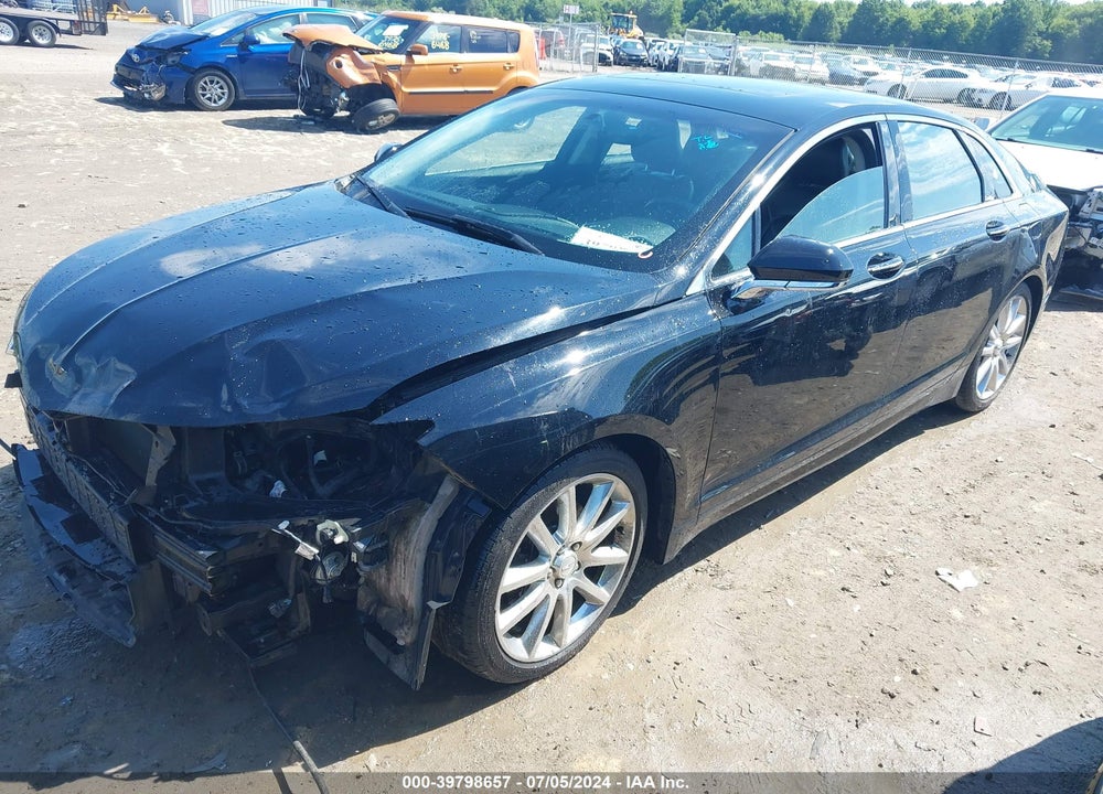 2016 LINCOLN MKZ VIN: 3LN6L2J93GR609244