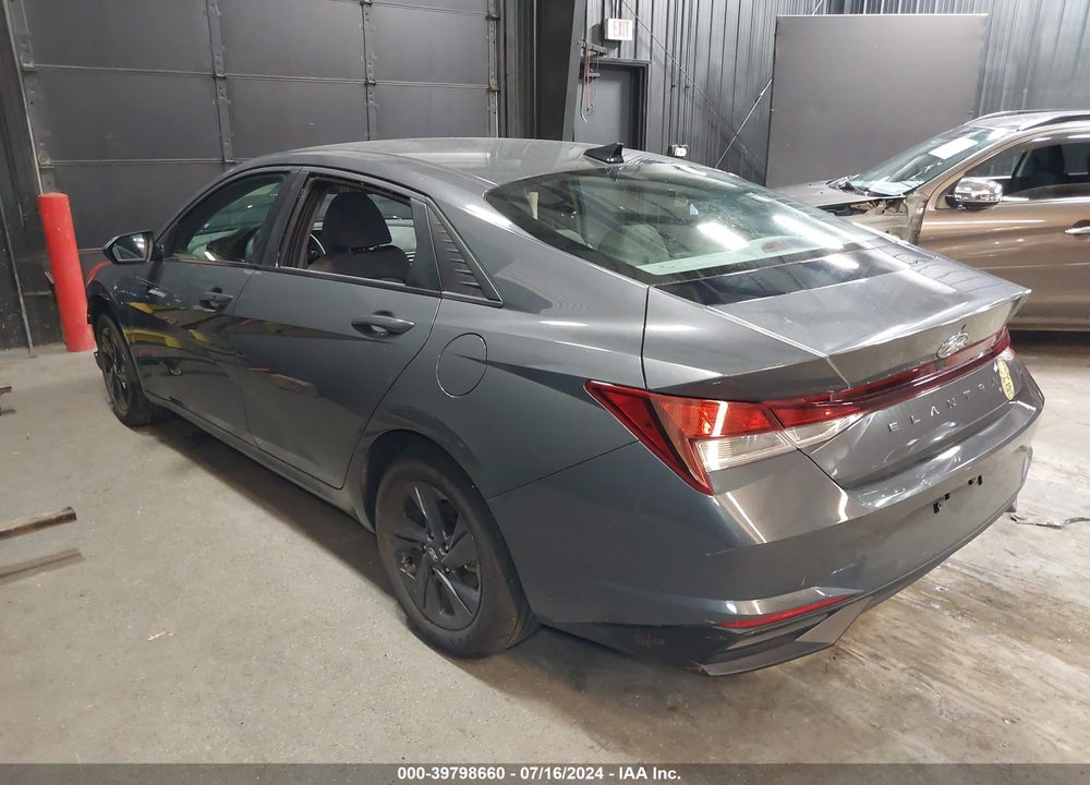 2023 HYUNDAI ELANTRA VIN: KMHLM4AG1PU586260