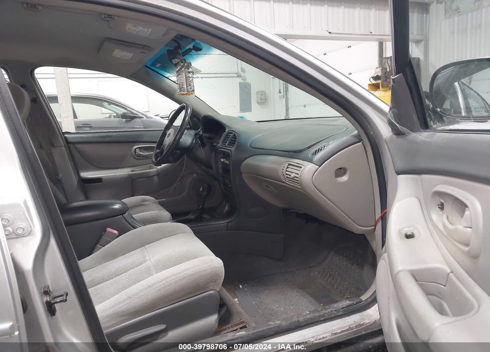 2002 OLDSMOBILE INTRIGUE GX VIN: 1G3WH52H42F271744