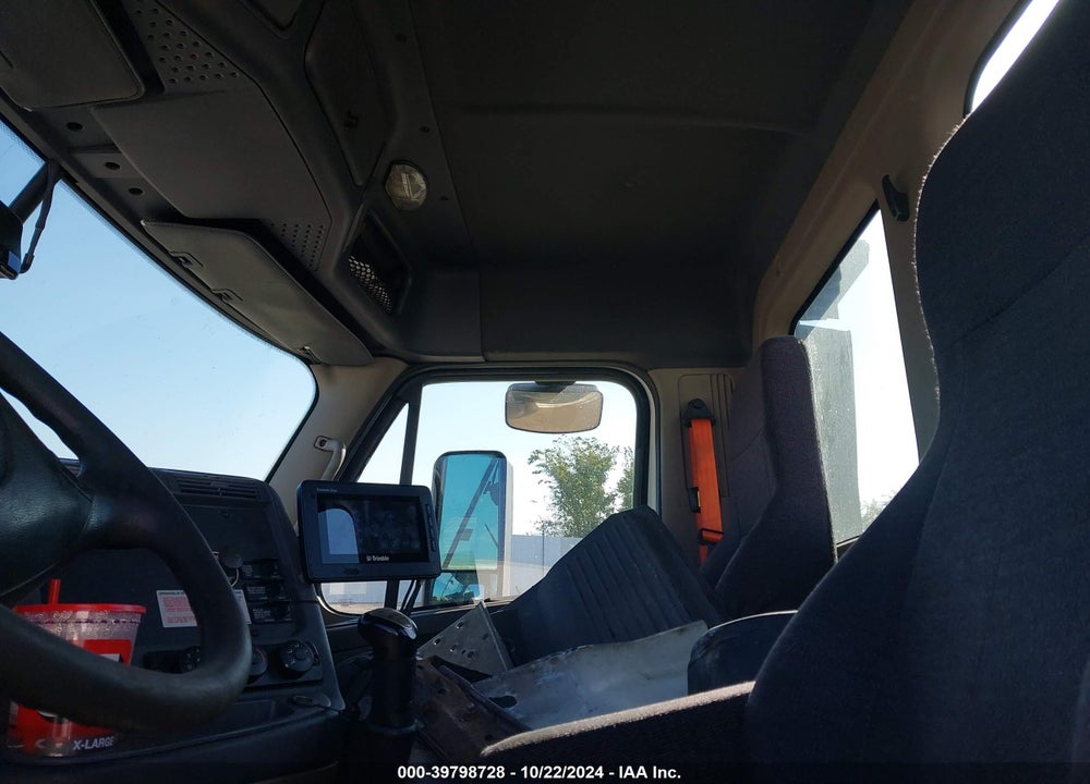 2016 FREIGHTLINER CASCADIA 125 VIN: 3AKJGEDV5GSGV3564
