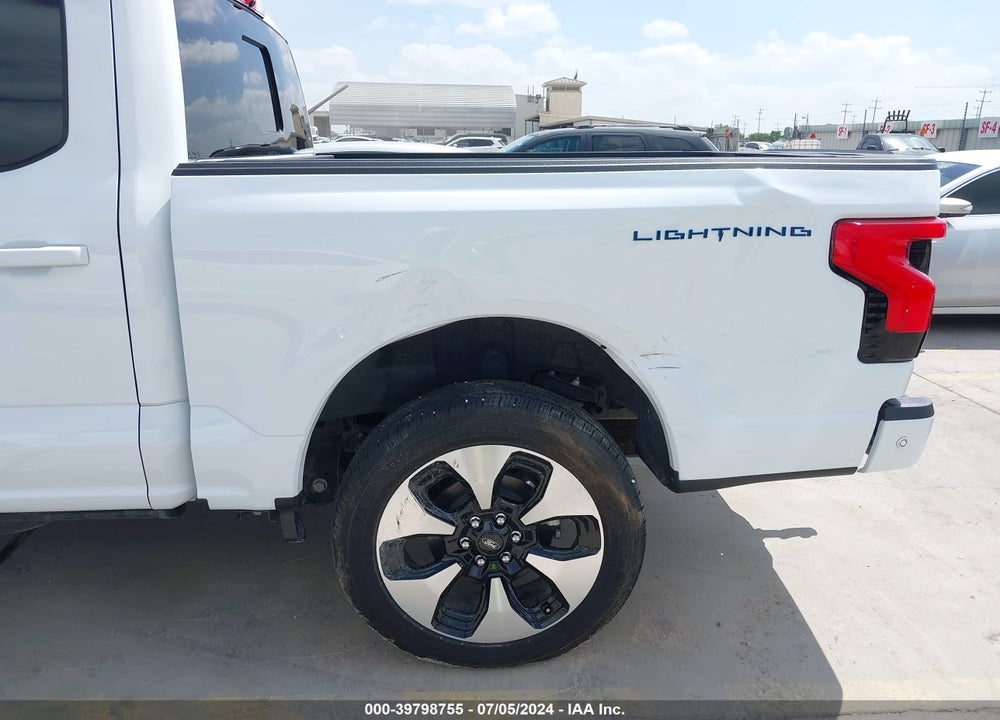 2022 FORD F-150 LIGHTNING VIN: 1FT6W1EV1NWG11355