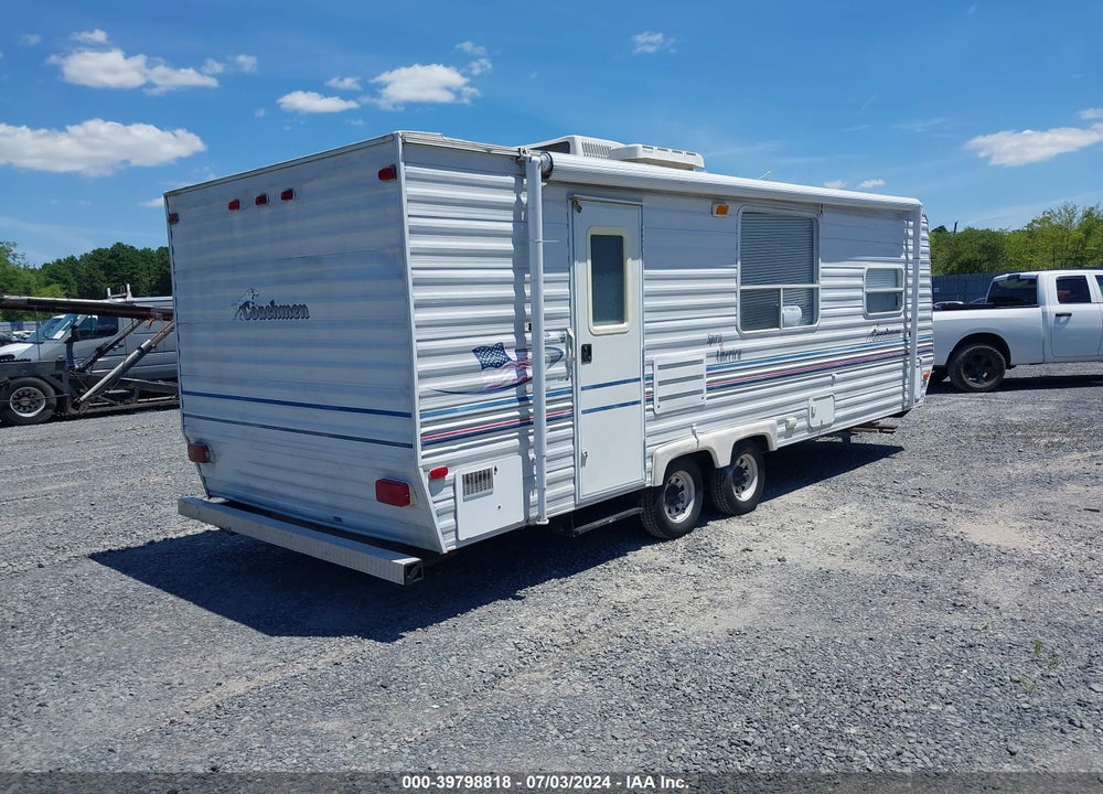 2003 COACHMEN SPIRIT OF AMERICA VIN: 1TC2B217331202361