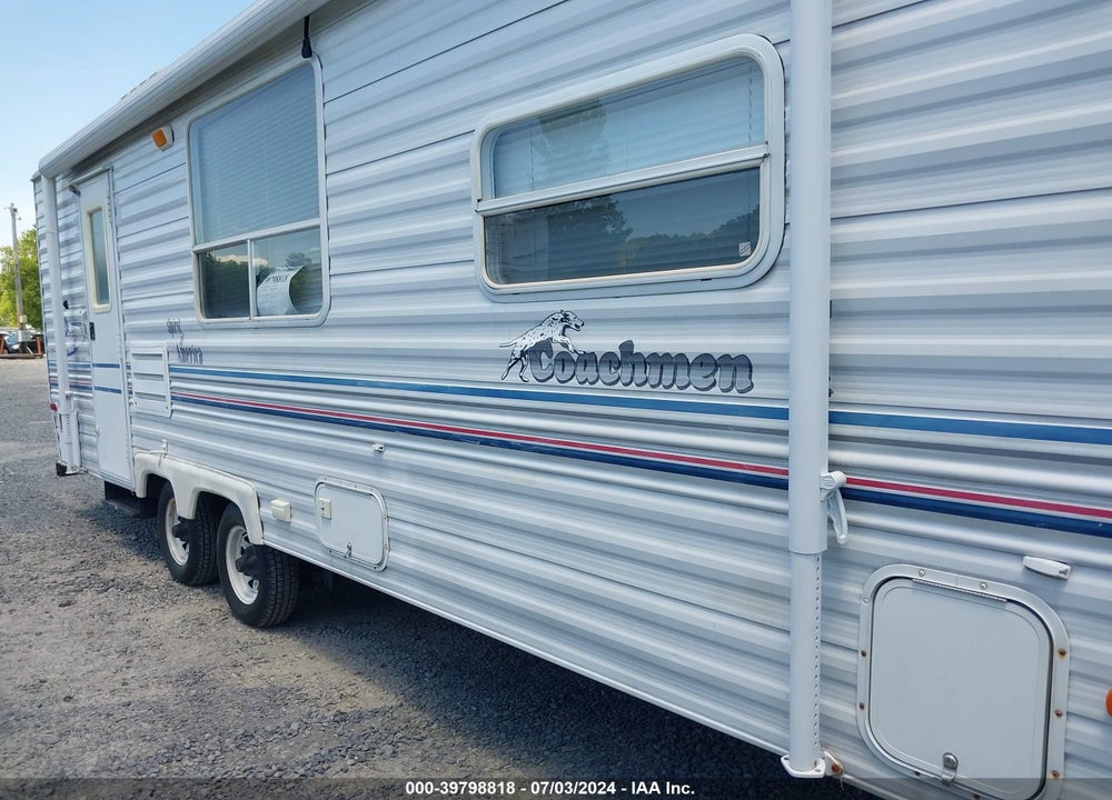 2003 COACHMEN SPIRIT OF AMERICA VIN: 1TC2B217331202361