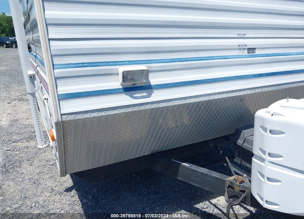 2003 COACHMEN SPIRIT OF AMERICA VIN: 1TC2B217331202361