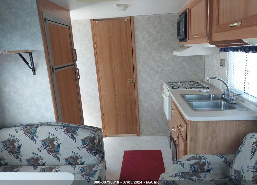 2003 COACHMEN SPIRIT OF AMERICA VIN: 1TC2B217331202361