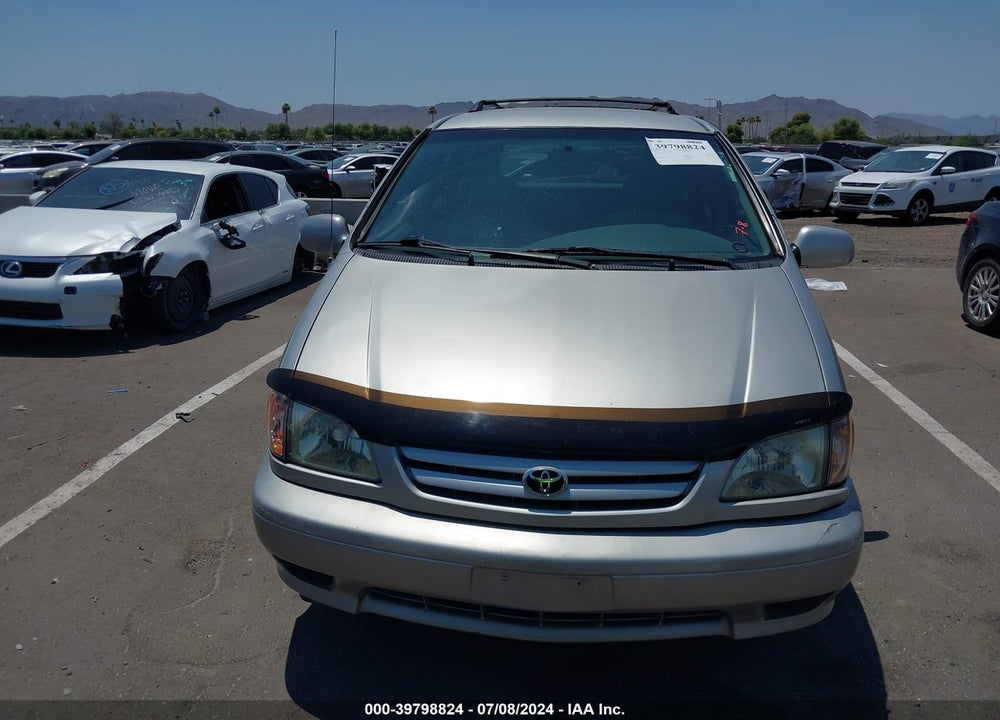 2002 TOYOTA SIENNA CE VIN: 4T3ZF19C12U437738
