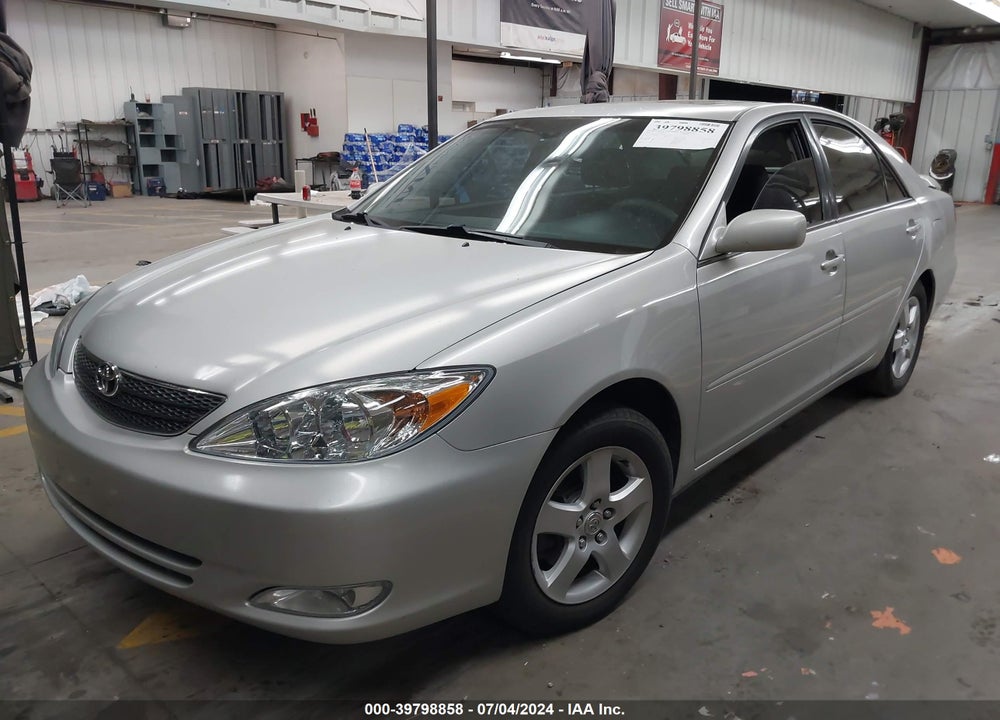 2003 TOYOTA CAMRY SE V6 VIN: 4T1BF32K83U556444