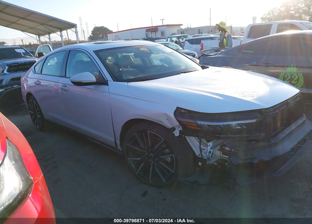 2024 HONDA ACCORD HYBRID TOURING VIN: 1HGCY2F86RA002360