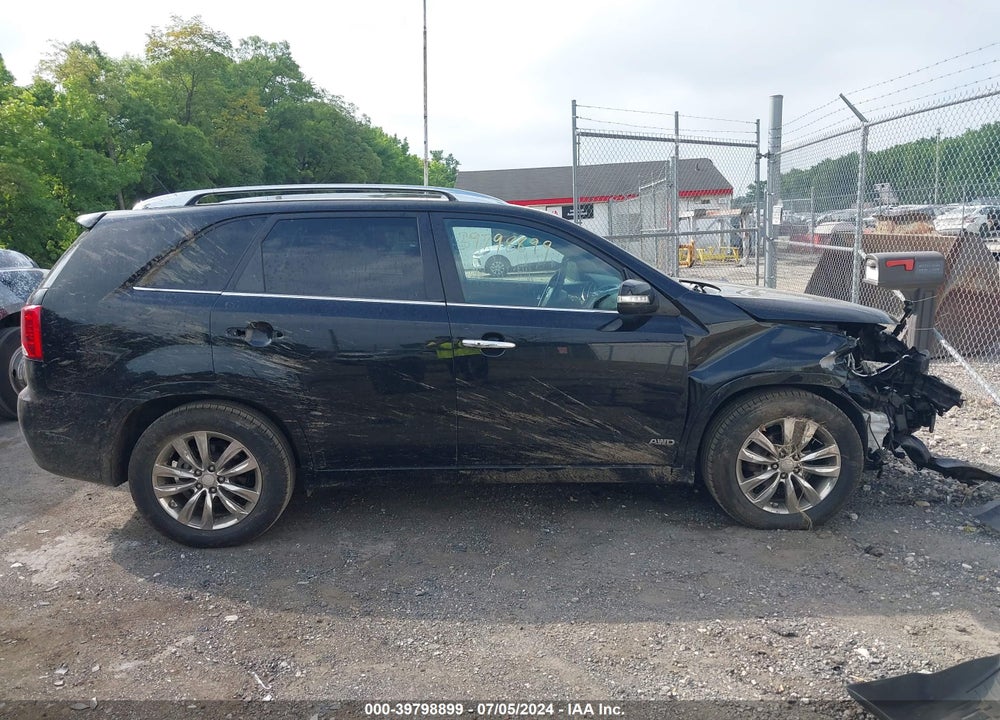 2012 KIA SORENTO SX V6 VIN: 5XYKWDA24CG241072