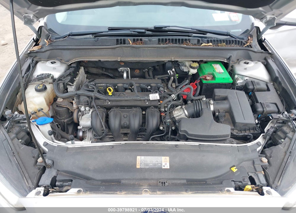 2015 FORD FUSION S VIN: 1FA6P0G77F5130836