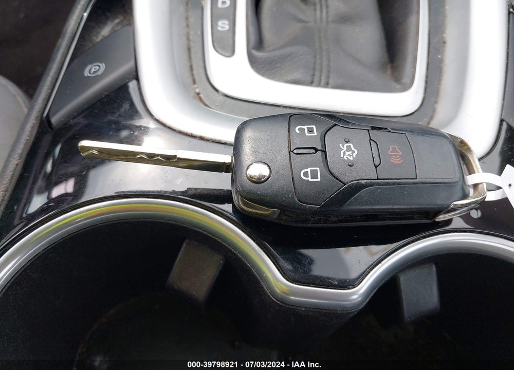 2015 FORD FUSION S VIN: 1FA6P0G77F5130836