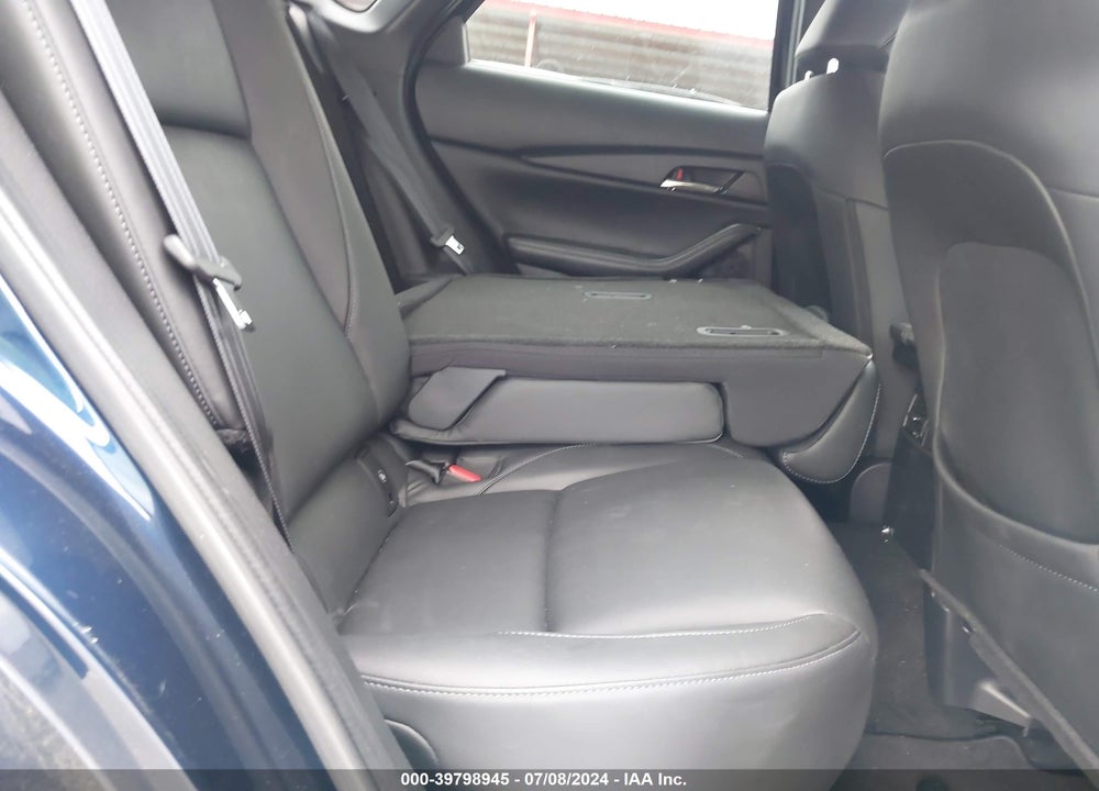 2022 MAZDA CX-30 PREFERRED VIN: 3MVDMBCL9NM425923