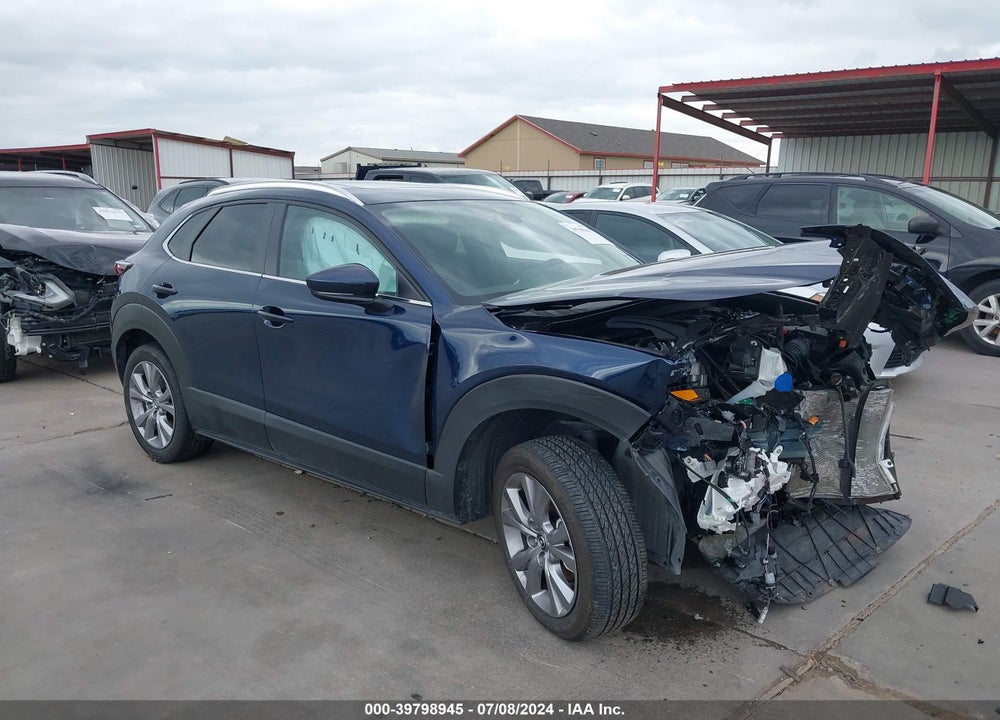 2022 MAZDA CX-30 PREFERRED VIN: 3MVDMBCL9NM425923