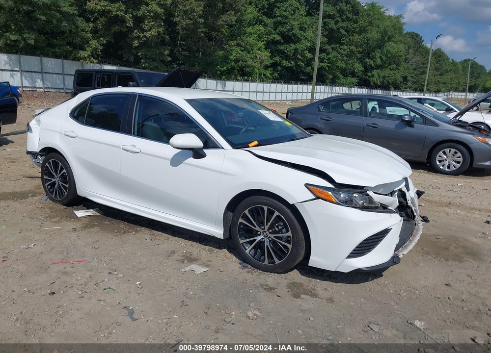 2019 TOYOTA CAMRY SE VIN: 4T1B11HK5KU814380