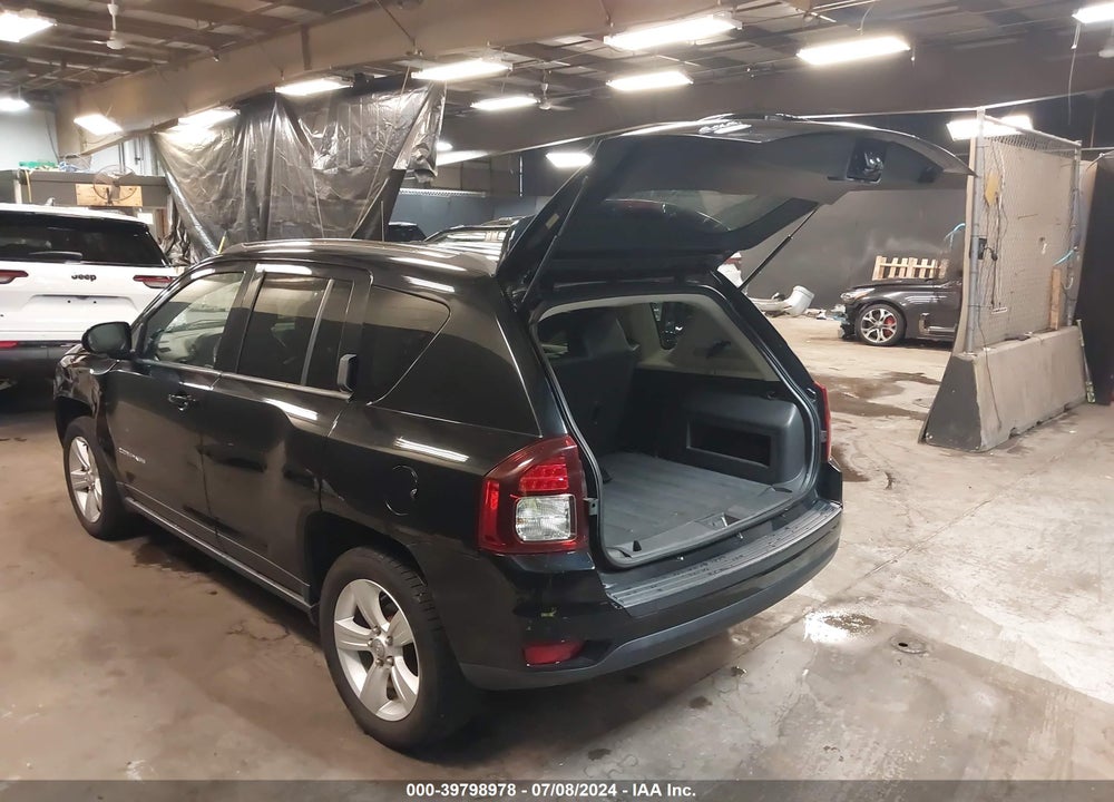 2014 JEEP COMPASS LATITUDE VIN: 1C4NJDEB5ED521767