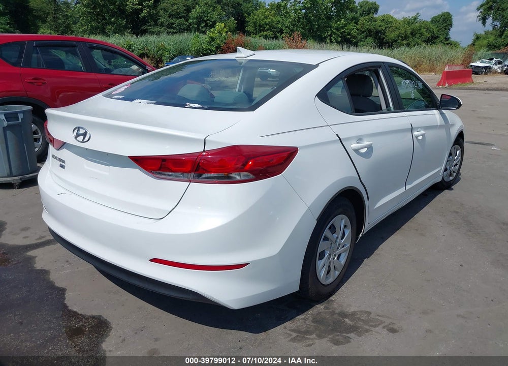 2017 HYUNDAI ELANTRA SE VIN: 5NPD74LF7HH181374