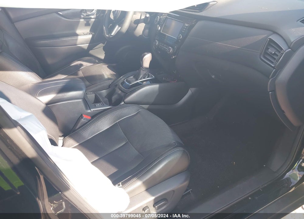 2019 NISSAN ROGUE SL VIN: 5N1AT2MTXKC775012