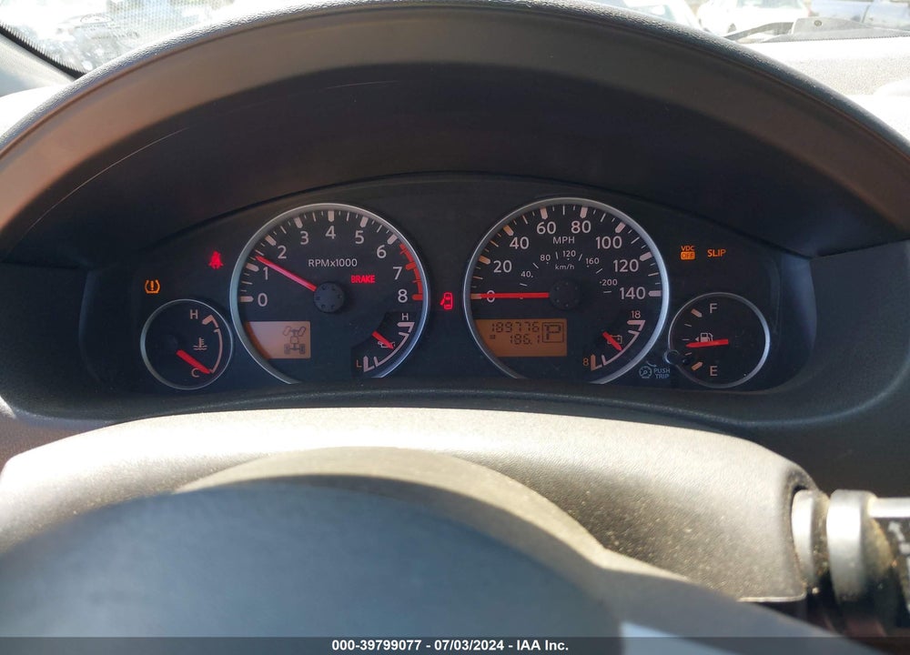 2010 NISSAN PATHFINDER LE VIN: 5N1AR1NB7AC601184