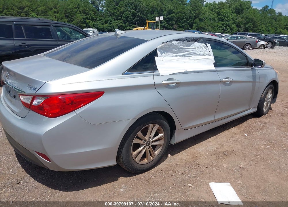 2014 HYUNDAI SONATA GLS VIN: 5NPEB4AC1EH939068