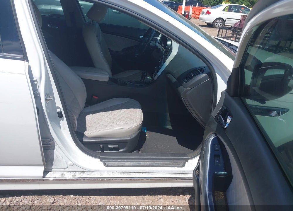 2015 KIA OPTIMA SXL TURBO VIN: 5XXGR4A61FG389494