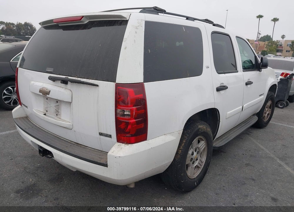 2008 CHEVROLET TAHOE LS VIN: 1GNFC13028R189316
