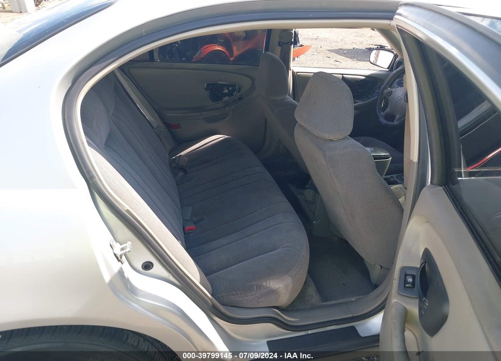 2004 CHEVROLET CLASSIC VIN: 1G1ND52F34M589044