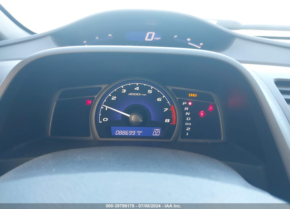 2010 HONDA CIVIC LX VIN: 19XFA1F52AE031453