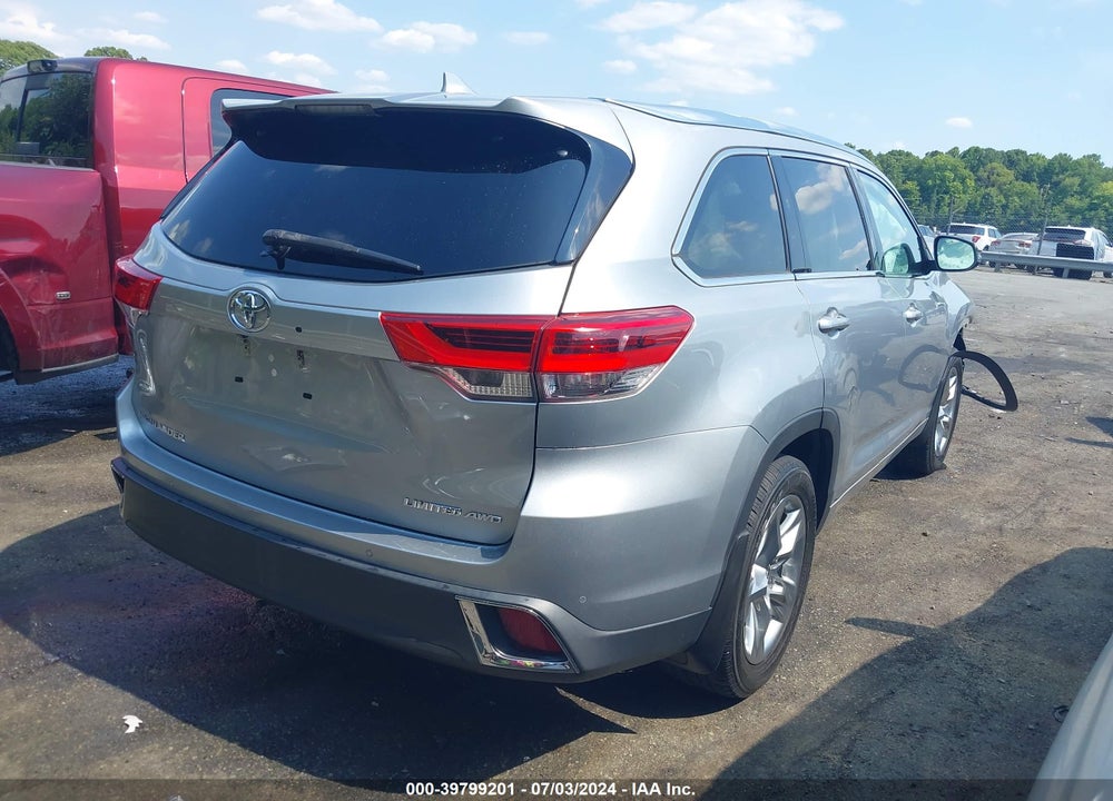 2018 TOYOTA HIGHLANDER LIMITED VIN: 5TDDZRFHXJS487893