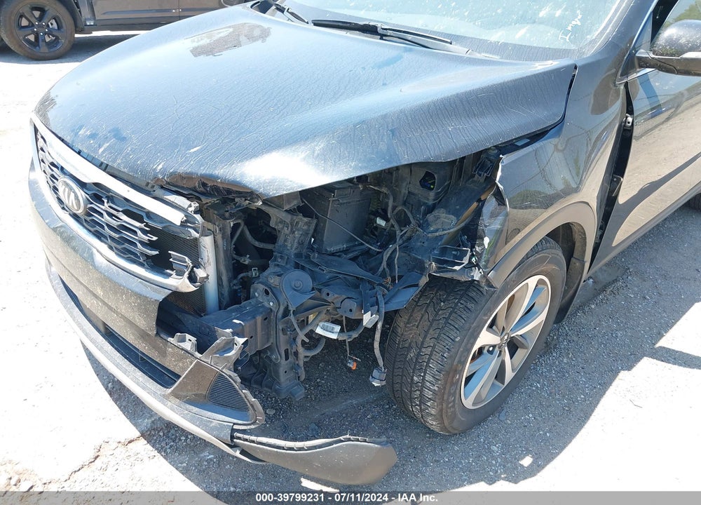 2019 KIA SORENTO 3.3L EX VIN: 5XYPH4A5XKG445383