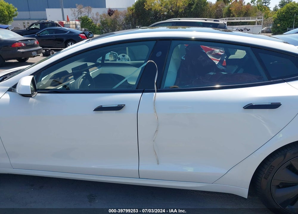 2022 TESLA MODEL S DUAL MOTOR ALL-WHEEL DRIVE VIN: 5YJSA1E5XNF490133