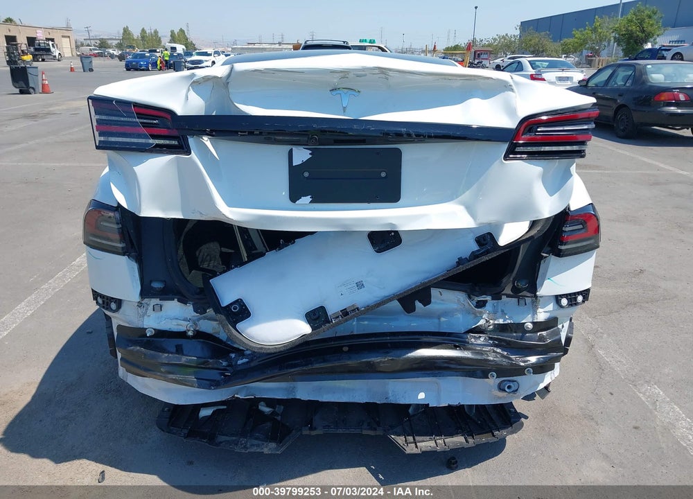 2022 TESLA MODEL S DUAL MOTOR ALL-WHEEL DRIVE VIN: 5YJSA1E5XNF490133