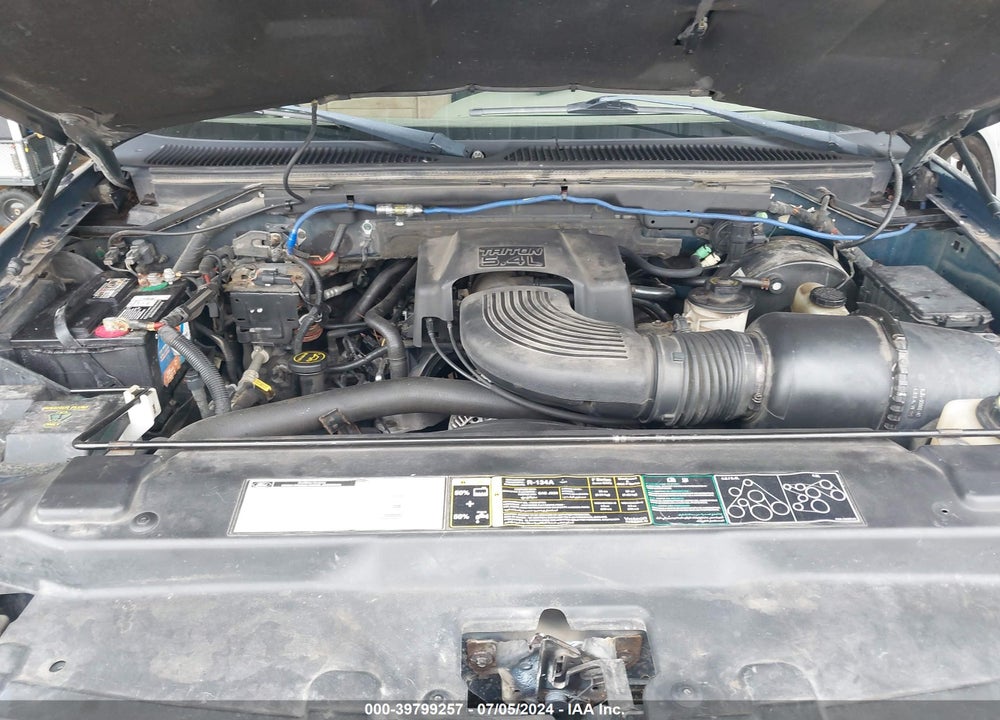 2002 FORD F-150 LARIAT/XLT VIN: 1FTRW08L42KA11062