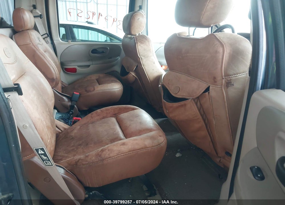 2002 FORD F-150 LARIAT/XLT VIN: 1FTRW08L42KA11062