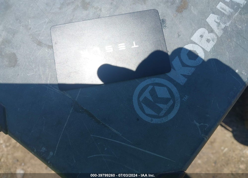 2023 TESLA MODEL 3 VIN: 5YJ3E1EAXPF404084