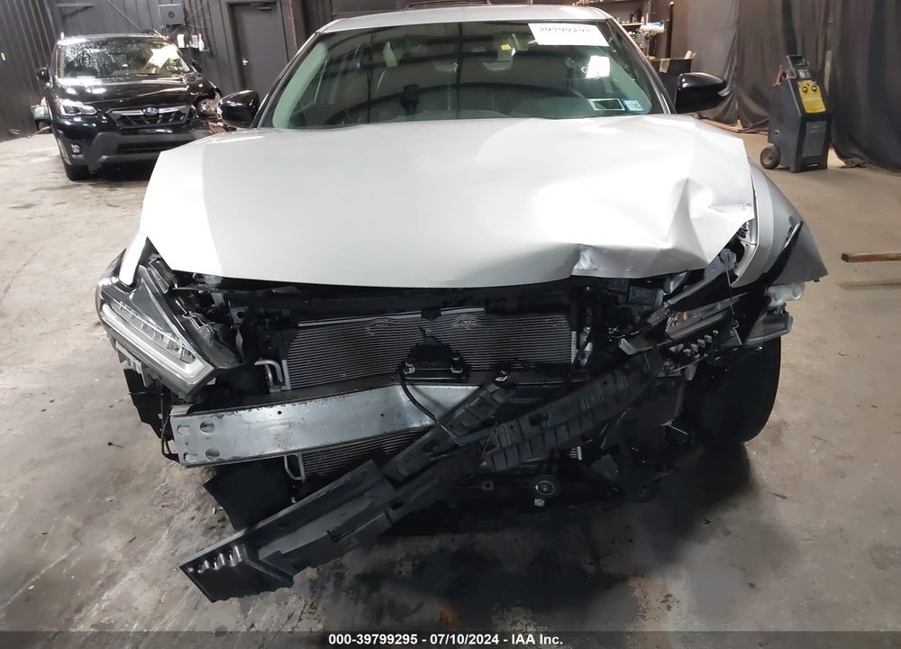 2020 NISSAN MAXIMA SV XTRONIC CVT VIN: 1N4AA6CV3LC375787