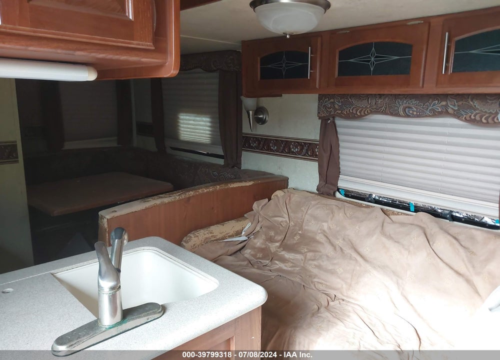 2013 FOREST RIVER FLAGSTAFF VIN: 4X4TFLG23D1846914