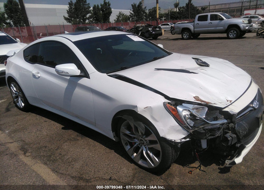 2016 HYUNDAI GENESIS 3.8 ULTIMATE VIN: KMHHU6KJXGU134772