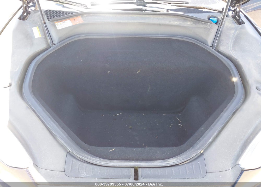 2015 TESLA MODEL S 85D/P85D VIN: 5YJSA1H4XFF084910